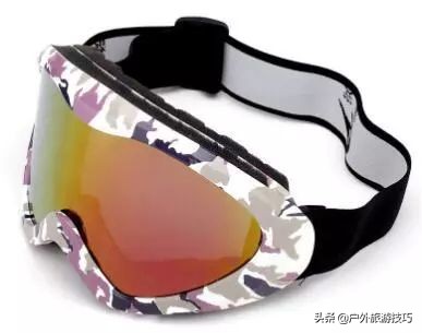 滑雪镜哪种品牌好,什么牌子的滑雪镜好用又实惠