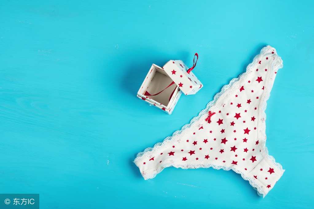 女性内裤上有宫颈癌的症状,内裤总是潮乎乎的会是宫颈癌吗