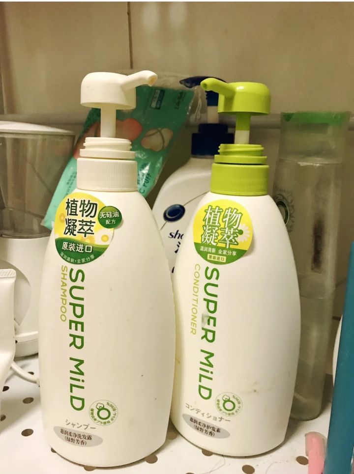 有没有细软塌发质小姐姐专用的洗发露?