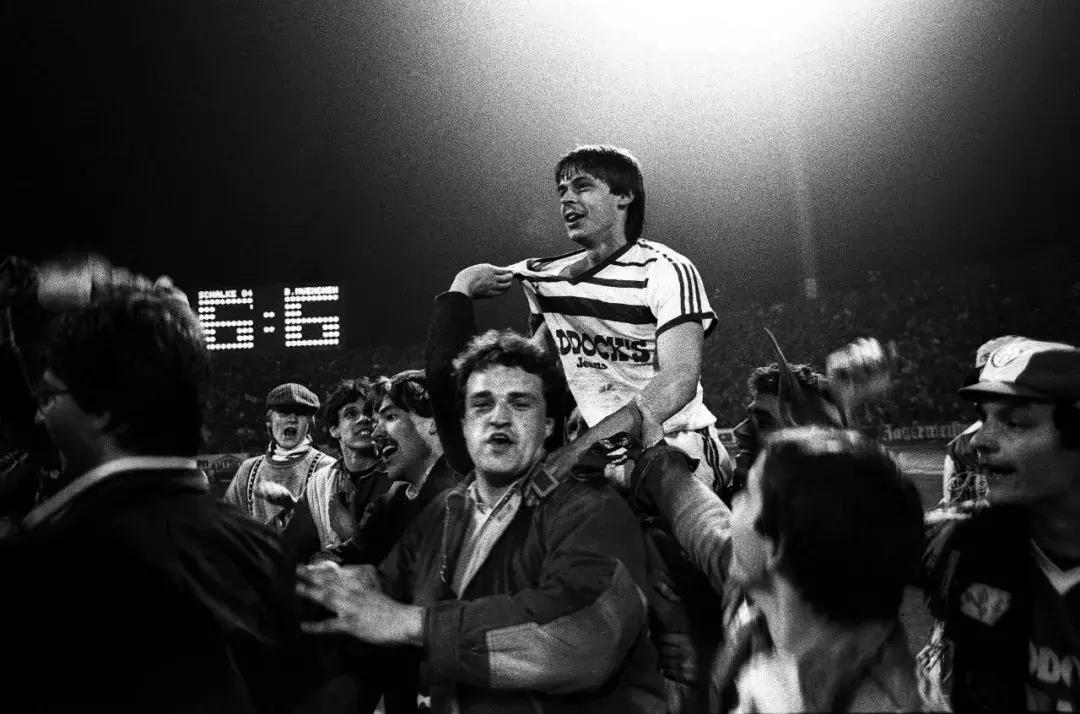 拜仁史话,拜仁慕尼黑皮裤