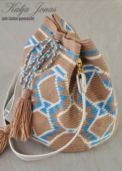 只需缝一条线的包包怎么做,钩包包虾片起头针法教程视频