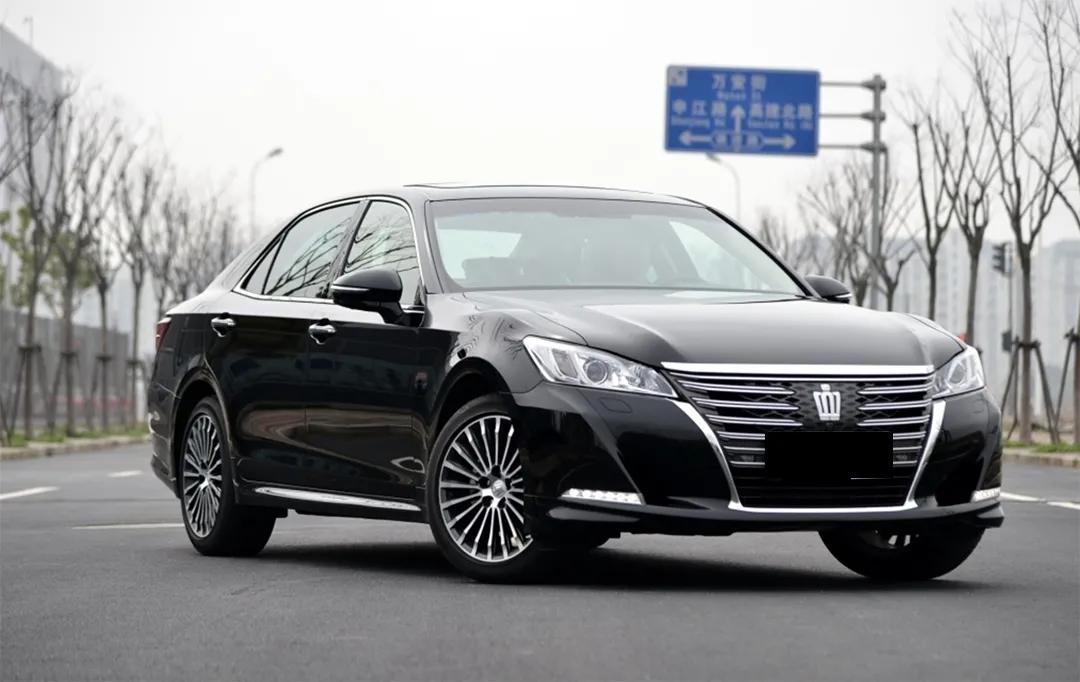 停产前最后一代皇冠,丰田皇冠停产了吗