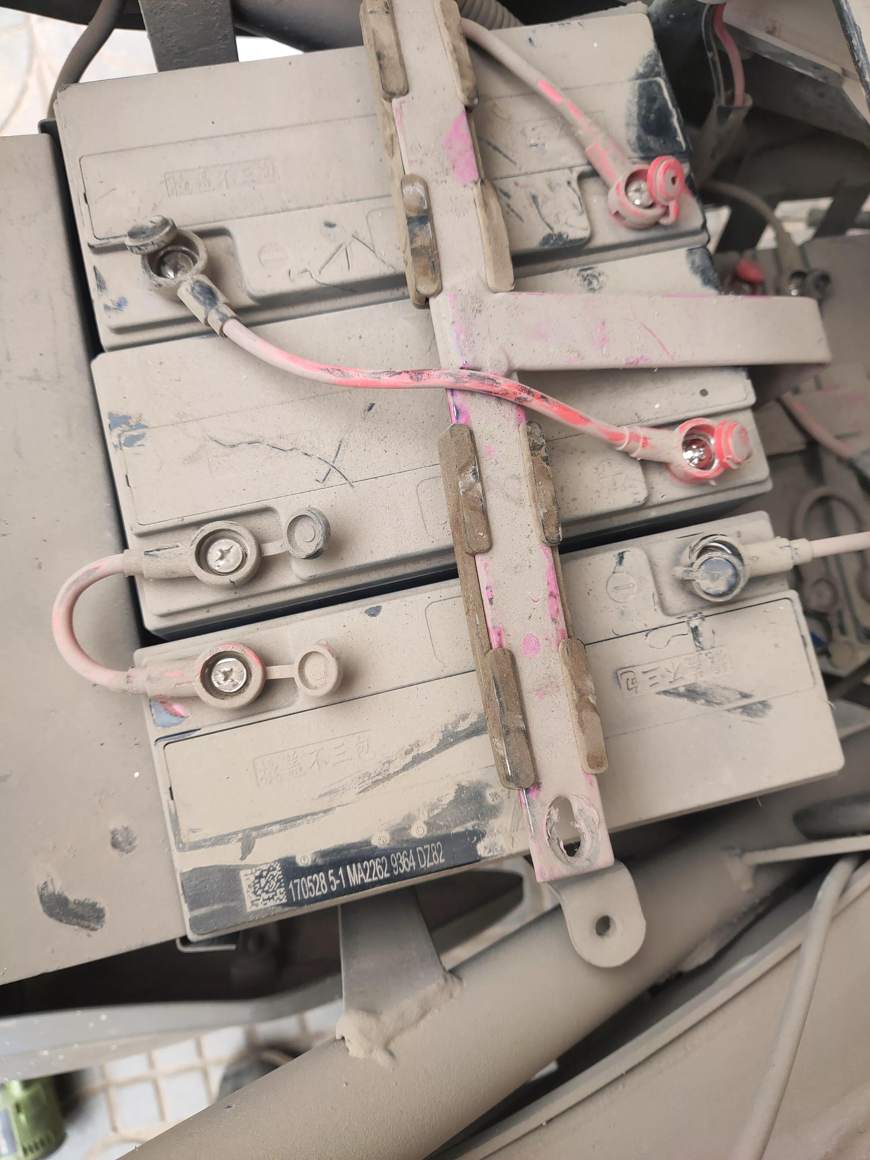 电动车电池饿死最简单的激活办法,电动车电池饿死后怎样充电