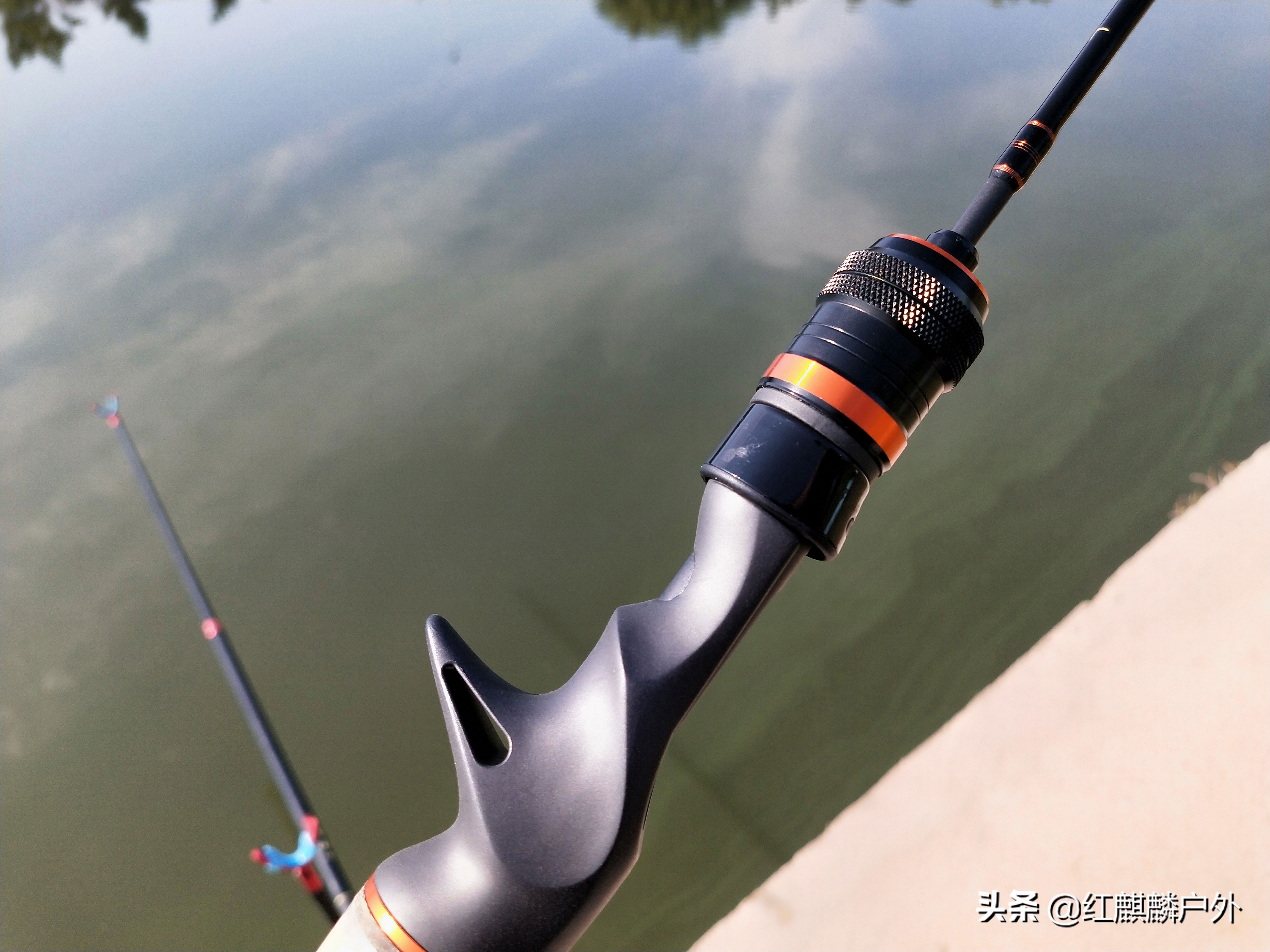 新款浪人骨头路亚竿评测,千陌炫彩路亚竿