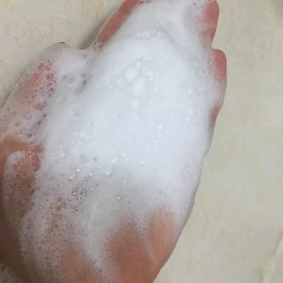 屈臣氏芙丽芳丝洗面奶推荐测评,屈臣氏洗面奶哪款适合油皮学生