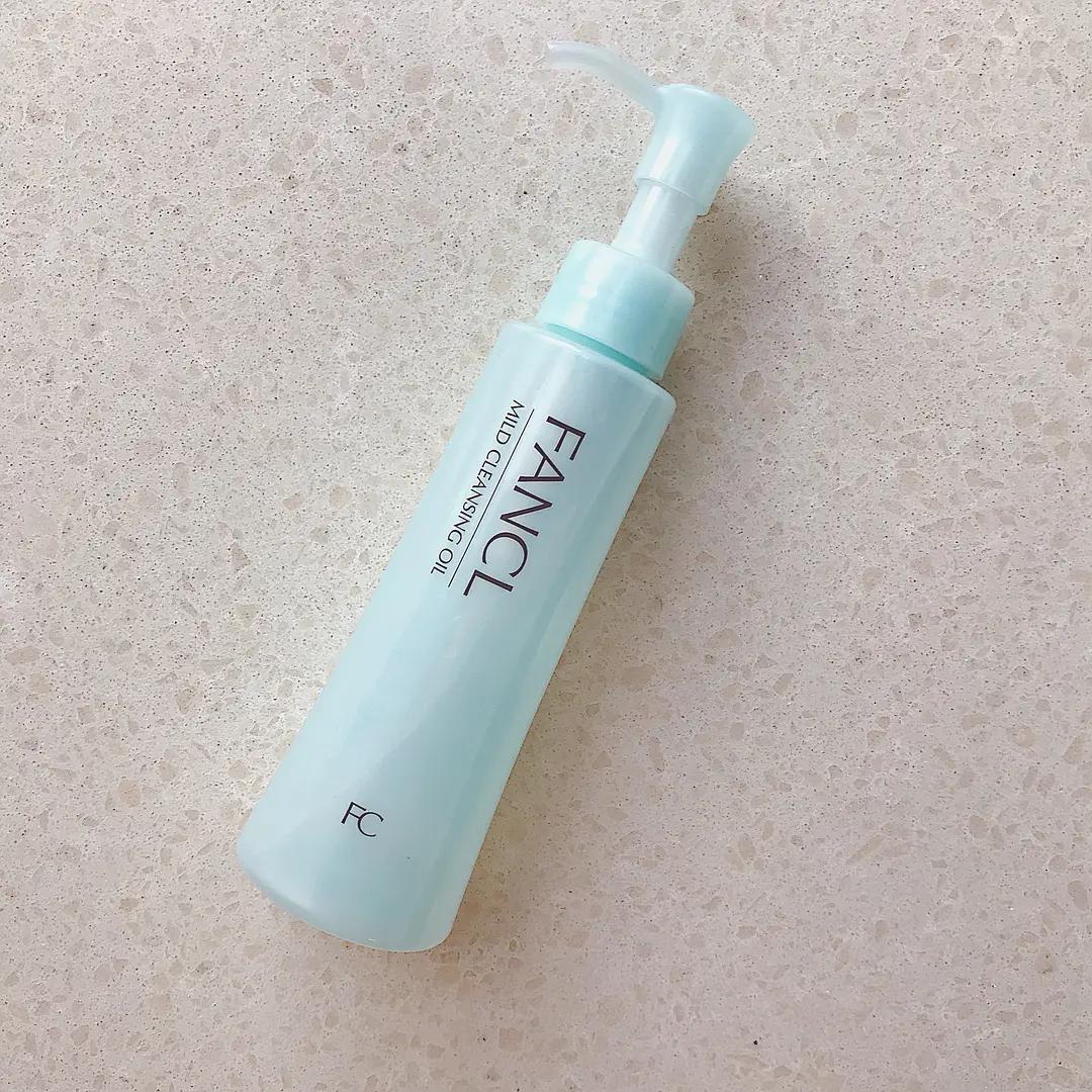 混油敏感肌适合什么卸妆,敏感肌卸妆产品推荐学生日常