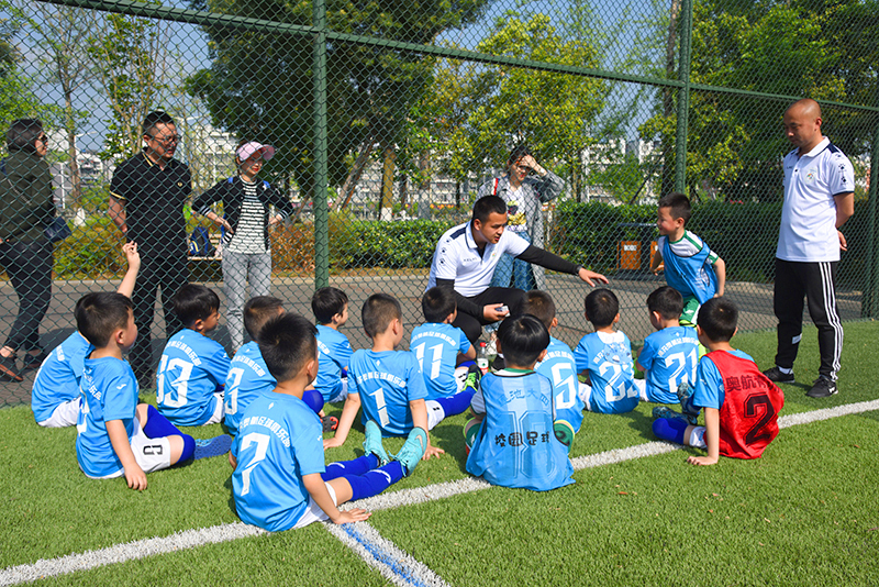 南充市青少年足球锦标赛,南充奥航比赛