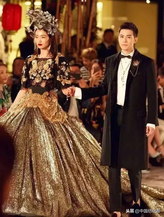 杜嘉班纳休闲装最新事件,杜嘉班纳2019秋冬时装发布会