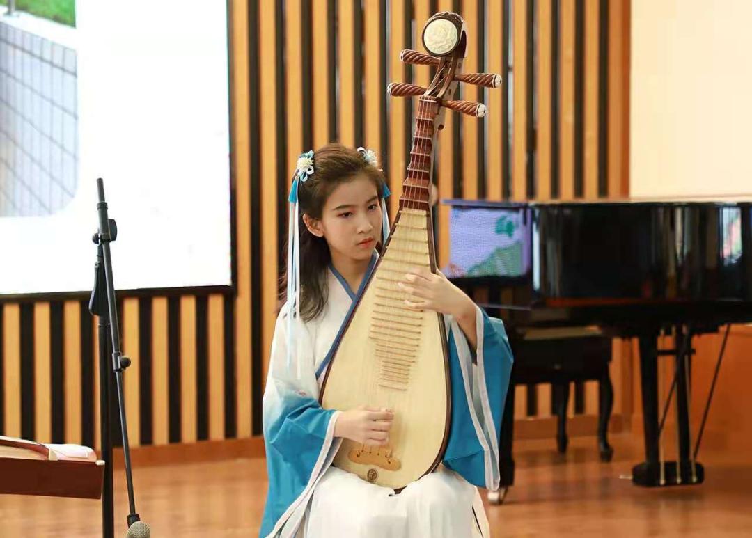 深圳罗湖百仕达小学,深圳百仕达小学是走读吗