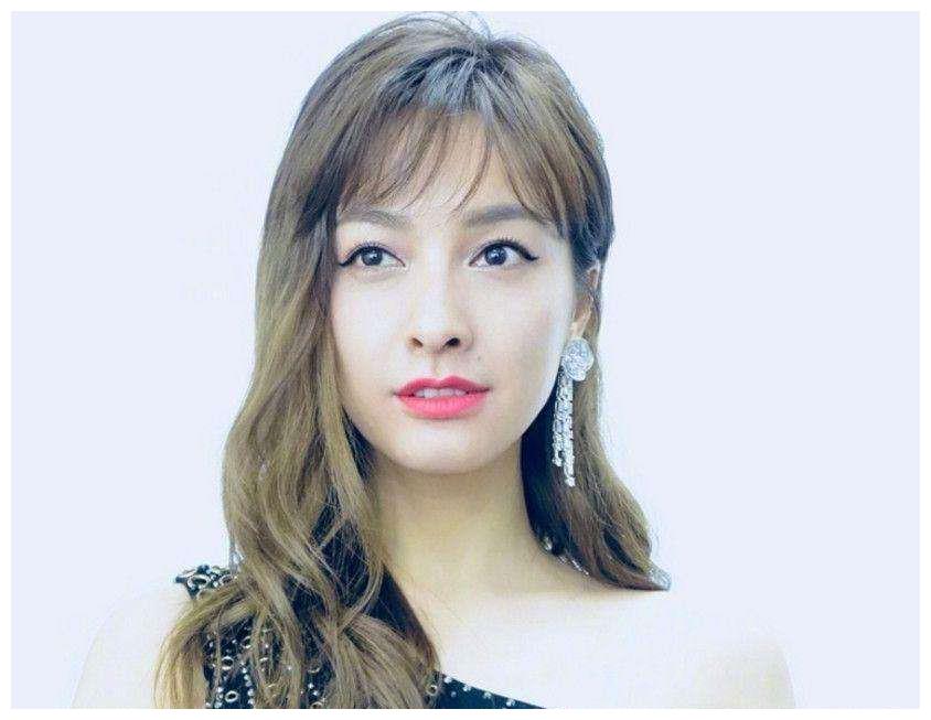 吴昕蓝盈莹隐藏潜能,吴昕蓝盈莹跳舞视频