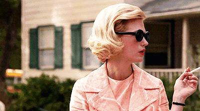 这个国家不会讲自己的母语,疯狂热爱养猫,猫死还要守孝你知道吗