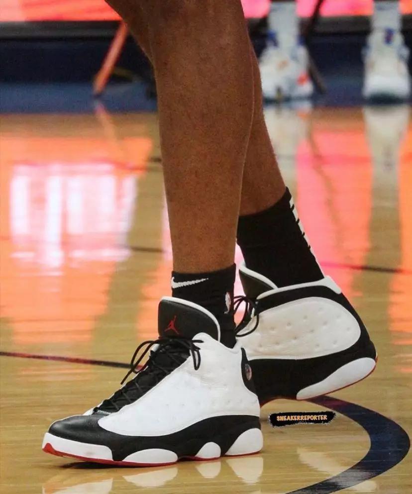 nba球星上脚布朗尼1代,nba球员上脚科比球鞋