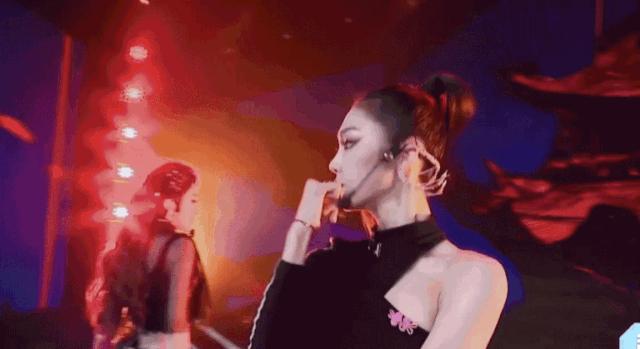 头型尖怎么整容,头型太丑什么发型能补救