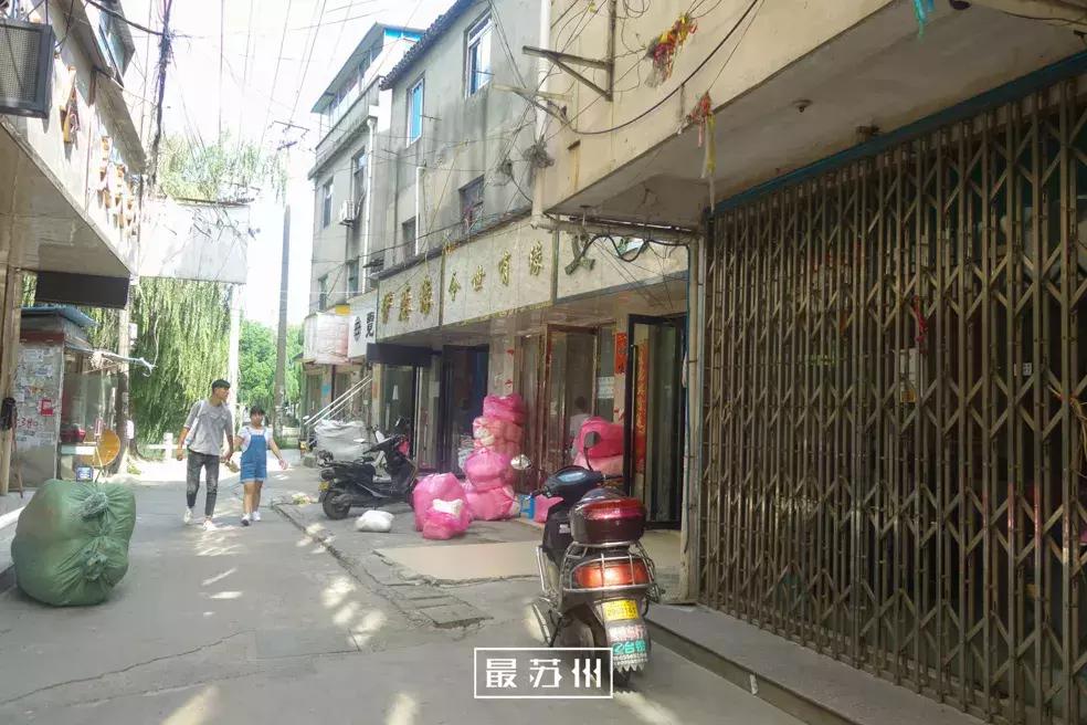 虎丘婚纱一条街2012年,虎丘婚纱城和虎丘婚纱一条街