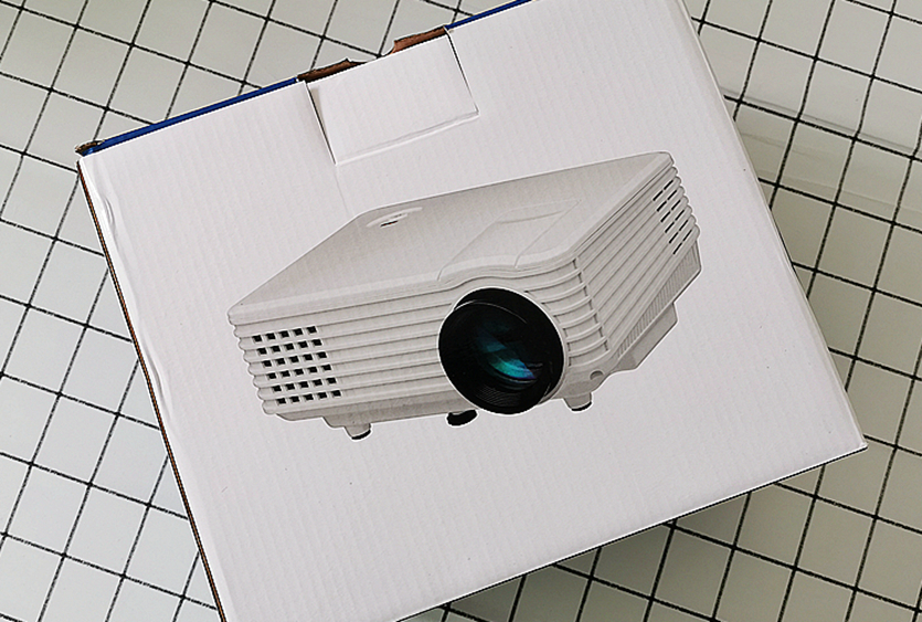 瑞格尔迷你投影,瑞格尔投影数码科技