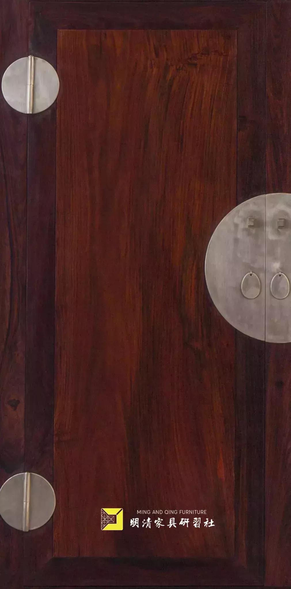 明清家具展厅灯光设计,明清家具铜蝙蝠配饰