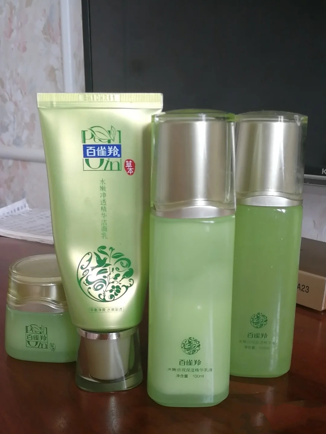 国货平价油痘肌水乳,国货水乳平价又好用