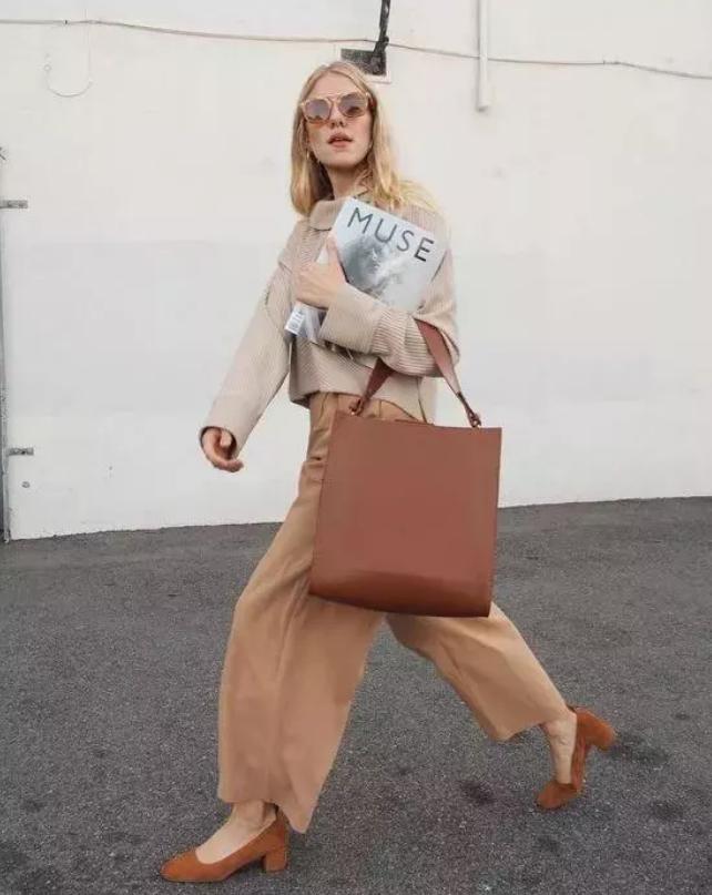 中年女式鞋子今年流行款,今年秋冬季50岁妈妈流行什么鞋