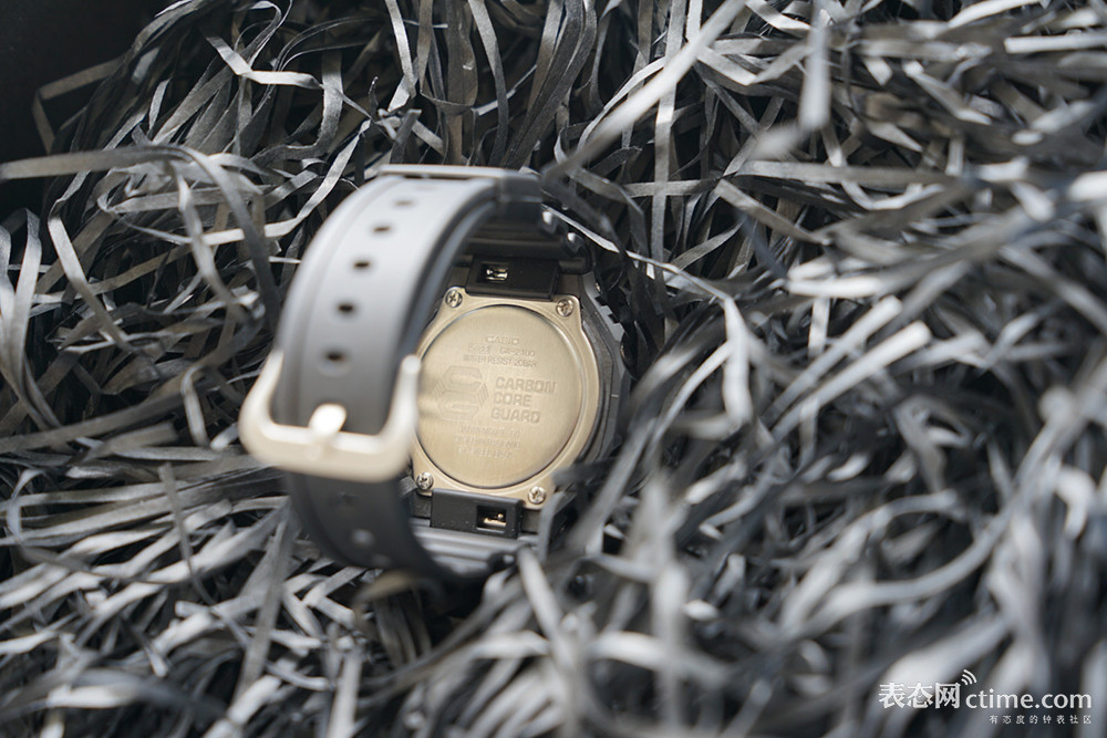 【表态故事】受疫情影响不能出门，我加价买了一块“农”家橡树！