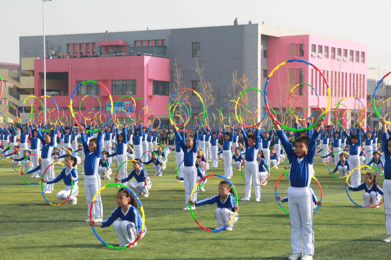 叠罗汉幼儿舞蹈,集体舞蹈叠罗汉