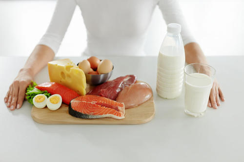 有头屑头皮痒怎么解决小妙招,头屑多头皮痒什么原因怎样解决