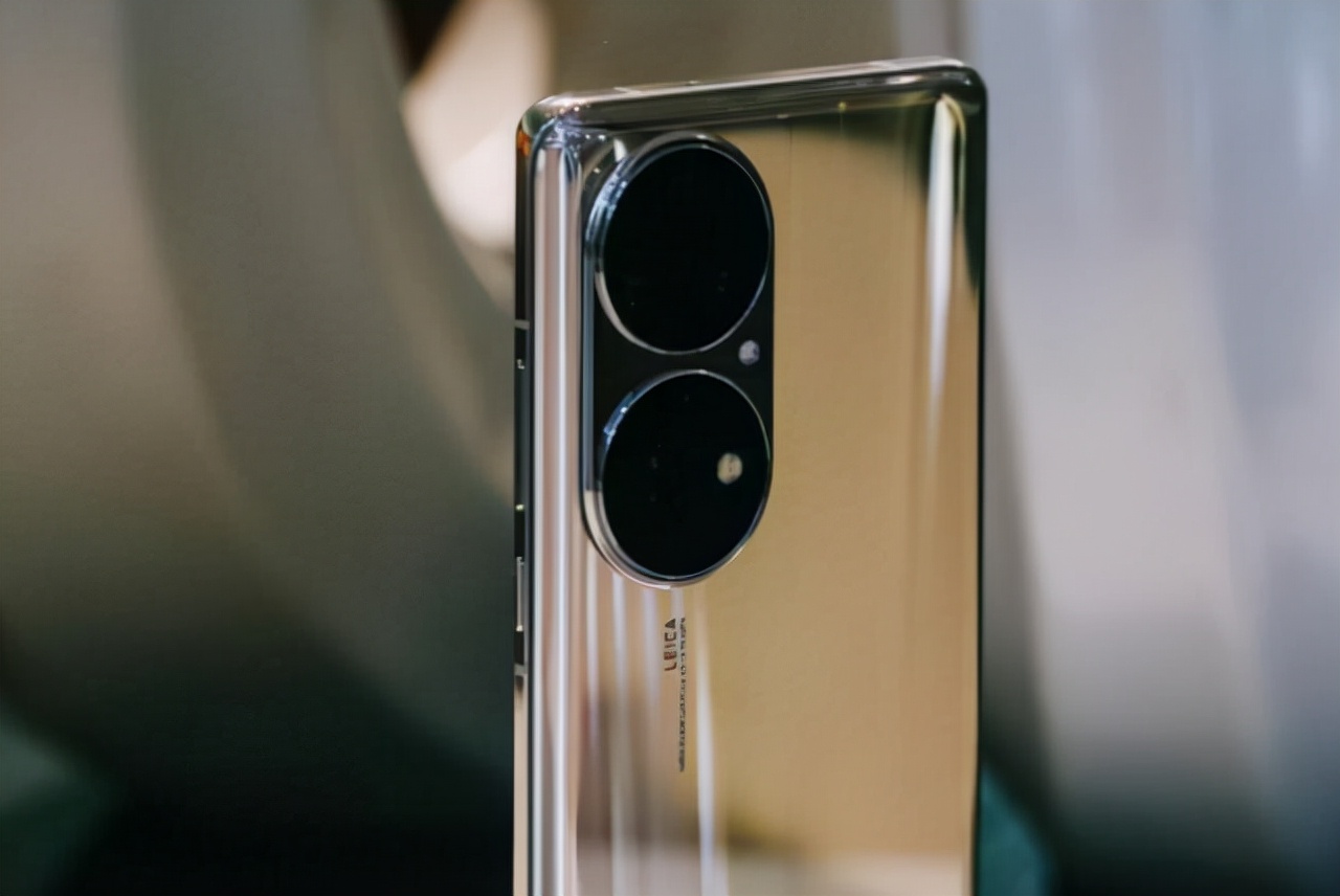 手机拍照像素好性价比高的手机,oppo手机和vivo手机哪个拍照好