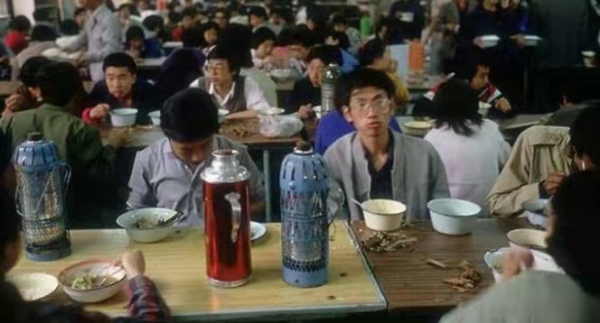 大学生文化消费趋势,大学生消费水平及消费观念的变化