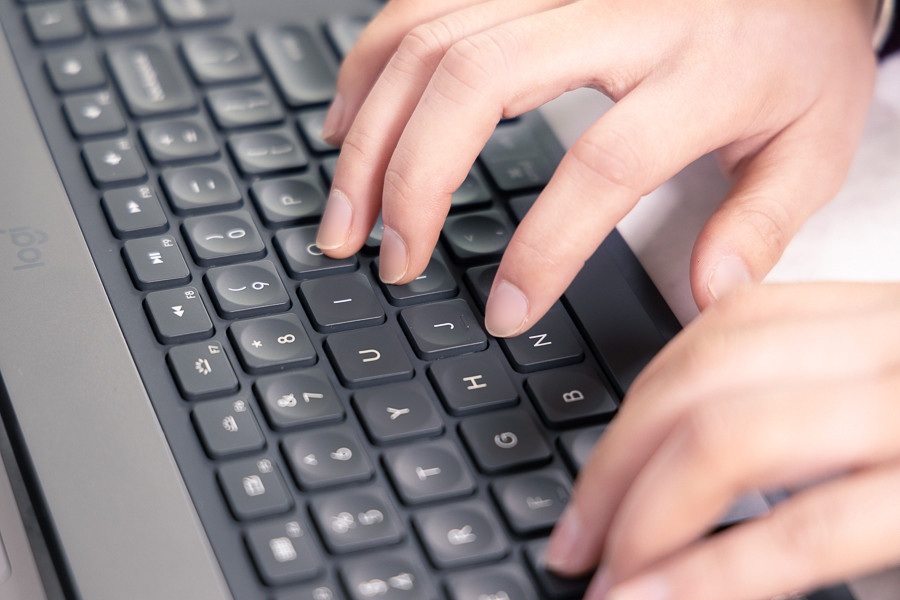 罗技craft键盘windows键在哪,可以转语音的键盘