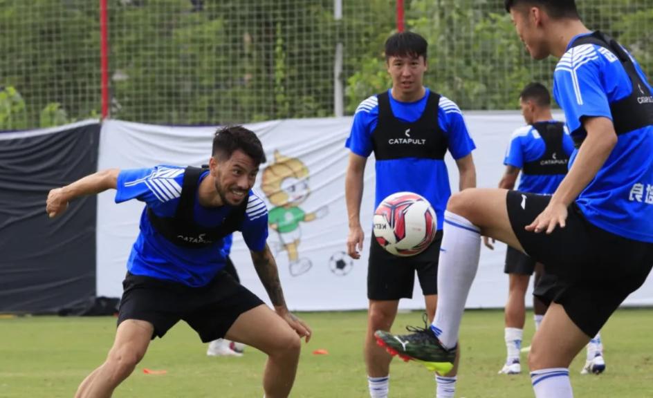 武汉三镇冬训集训名单,武汉三镇队集训