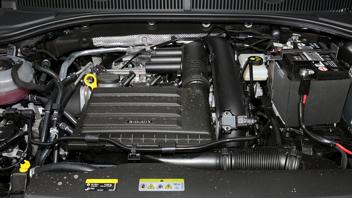 大众速腾和名图比较,2018款速腾和名图