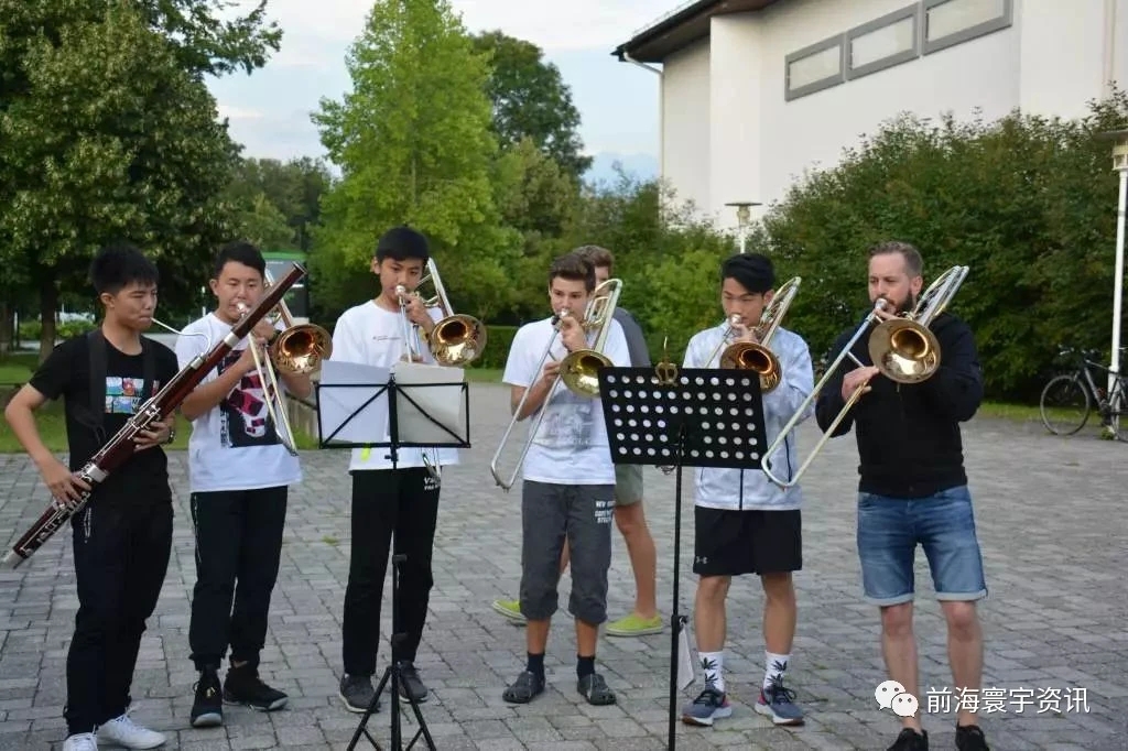 和奥地利人交朋友,想跟一个人做朋友怎么办