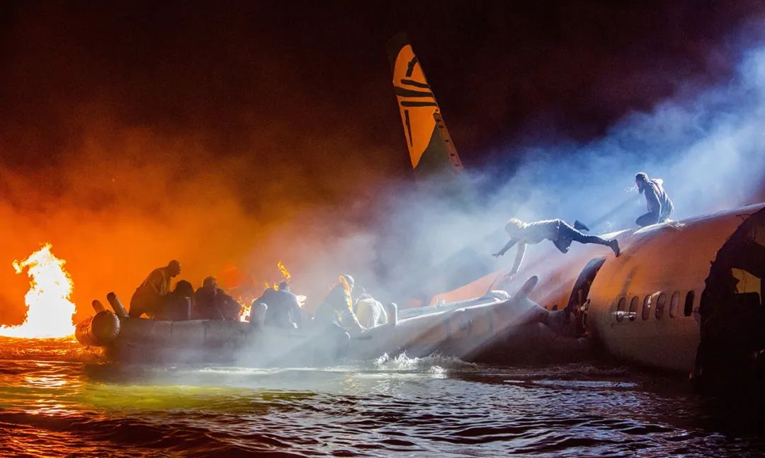 刷爆抖音的生死大片，捂住心脏看完，太过瘾了