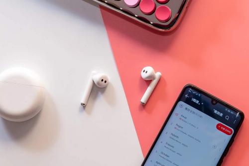 无线蓝牙耳机最好的是哪一款,真无线蓝牙耳机和蓝牙耳机哪个好