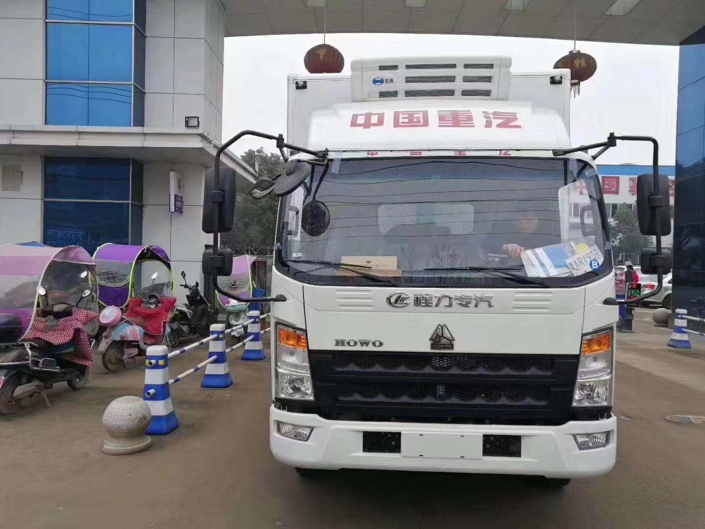 新手开冷藏车接单价格为啥那么低,冷藏车一年大概挣多少钱