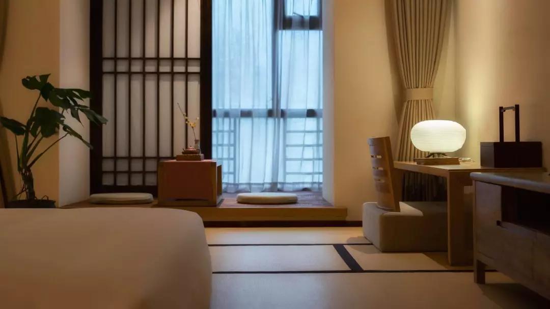 眺云海秘境、西子春晓，每一家都是旅行艺术，带你躺入春天~