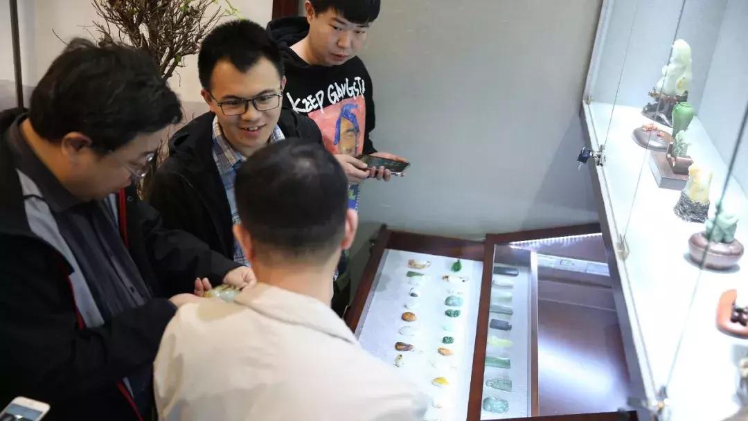 藏玉玉友会圆满落幕｜工美大师宋世义与玉友畅谈“玉文化与传承”