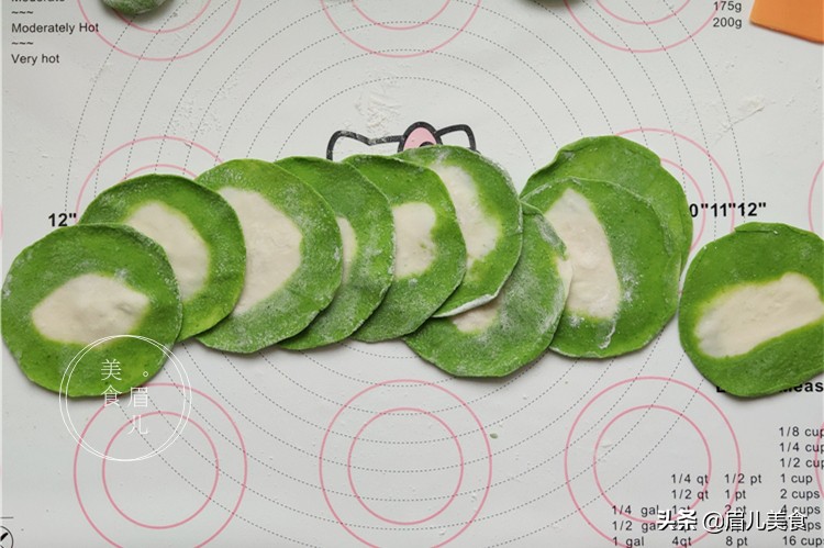 菠菜汁和饺子面不变色的办法,菠菜汁饺子为什么黄黄的