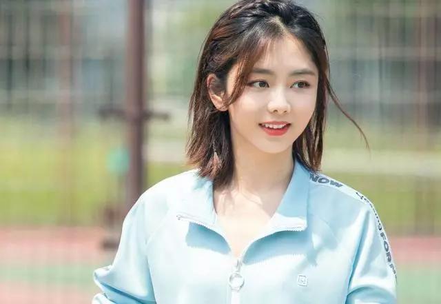 杨颖哭戏引热议锦衣之下,杨颖锦衣之下