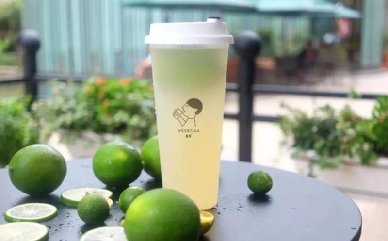 在奶茶店上赔惨了的年轻人,就能靠柠檬茶翻身?