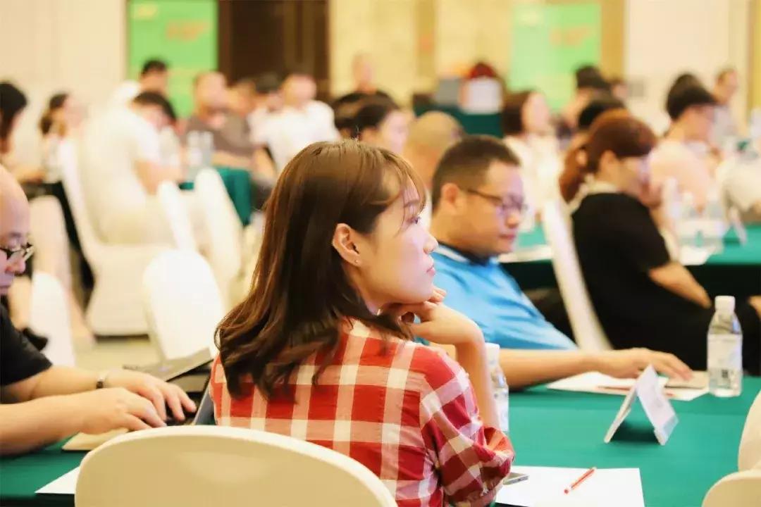 菲莫斯九月“大事件”来袭，带你了解软装培训那些“内幕”