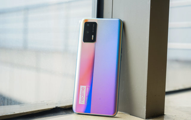 2000档手机推荐直屏,8月性价比高的手机推荐2000左右