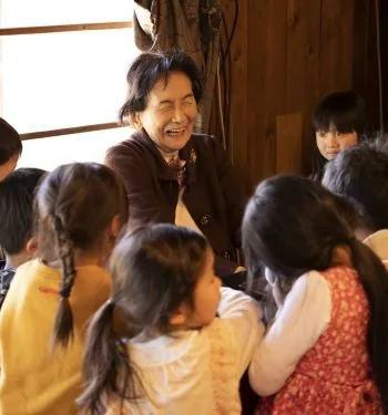 豆瓣9.2分,从这家日本“奇迹幼儿园”毕业的孩子都被小学抢着要