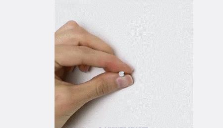 喷墙的白墙脏了怎么弄,白色墙体脏了一点怎么刷干净