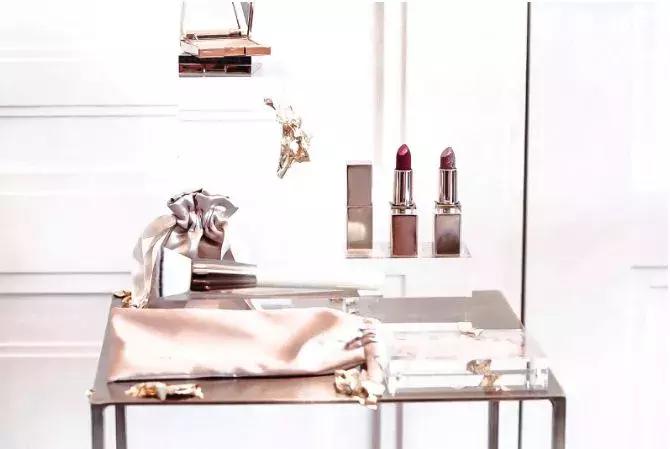 2020彩妆圣诞礼盒推荐,2019圣诞彩妆套盒哪家好看