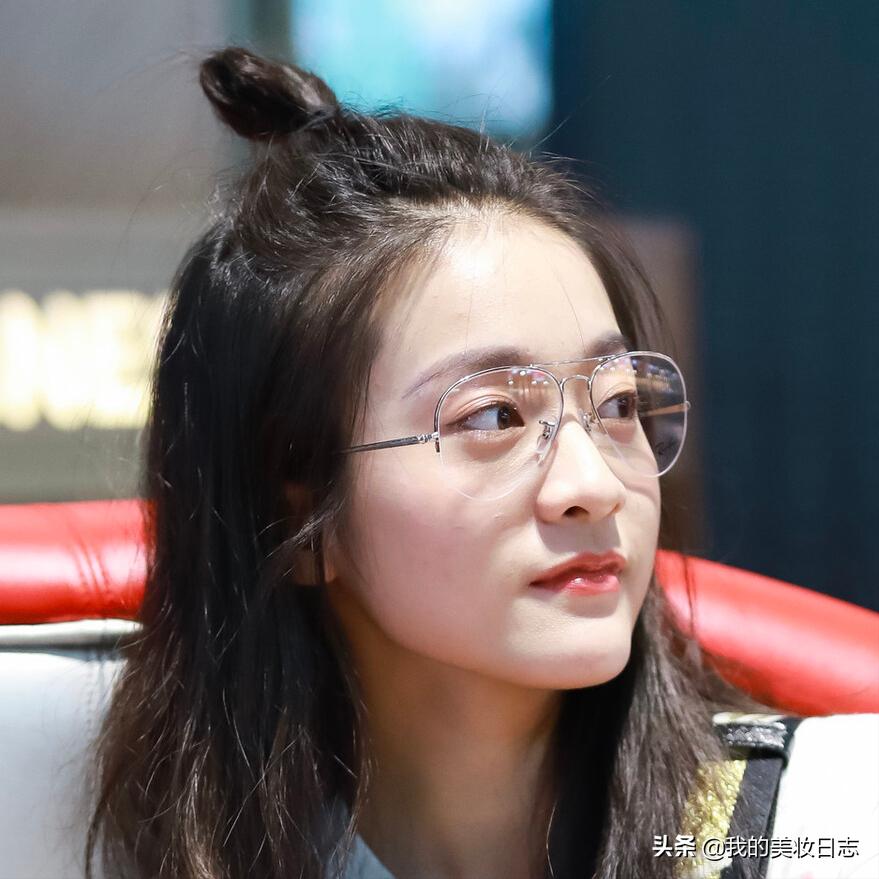 头发蓬松怎么办自然卷,头发软怎么才能让头发蓬松