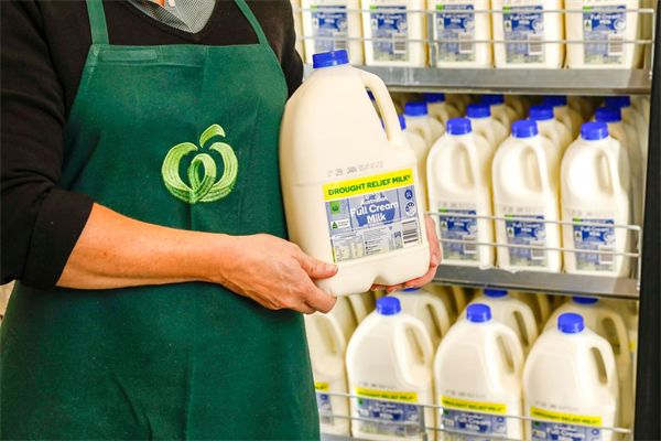 澳洲奶粉真实事件,澳洲牛奶真实情况