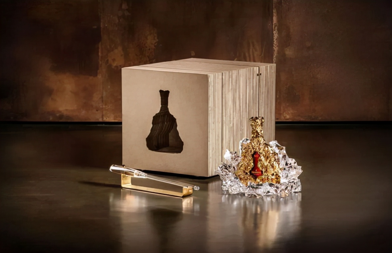 完爆特斯拉龙舌兰,轩尼诗盖里联名款干邑每瓶15万欧