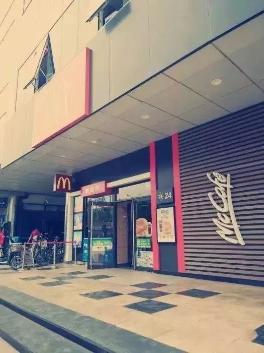 北京阜成门万通市场搬哪了,阜成门万通商城怎么样