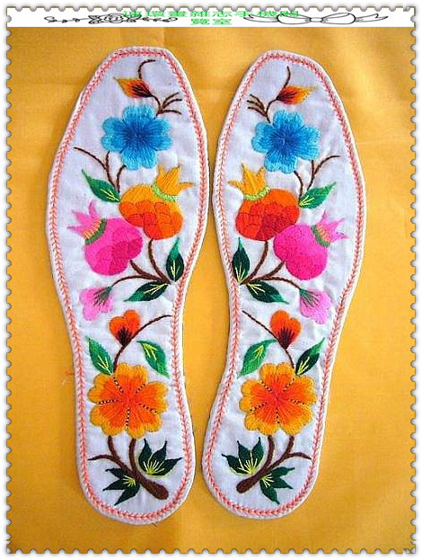 绣花鞋垫欣赏,绣花鞋垫大全完整版