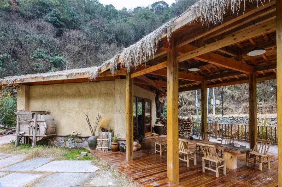 邂逅秋天的千岛湖！光看图已美醉，住这7家美宿避开人群赏湖景山色